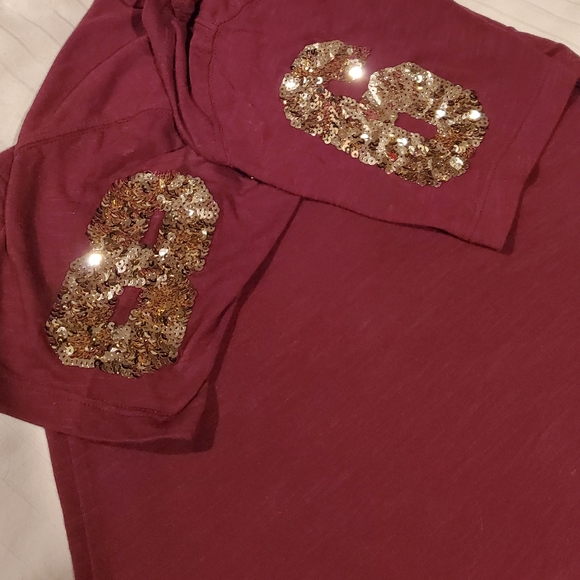 SALE** VS PINK Maroon & Gold sequin t-shirt - Picture 2 of 7